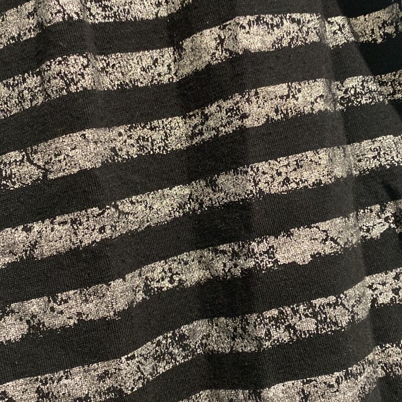 LA Tees Tank Top - Picture 3 of 3